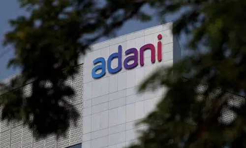 അദാനി ഗ്രൂപ്പിലെ നിക്ഷേപം വെളിപ്പെടുത്തിയില്ല; പിഴ ചുമത്തി ലൈസൻസ് റദ്ദാക്കുമെന്ന് മൗറീഷ്യസ് ഫണ്ടിന്  സെബി മുന്നറിയിപ്പ്