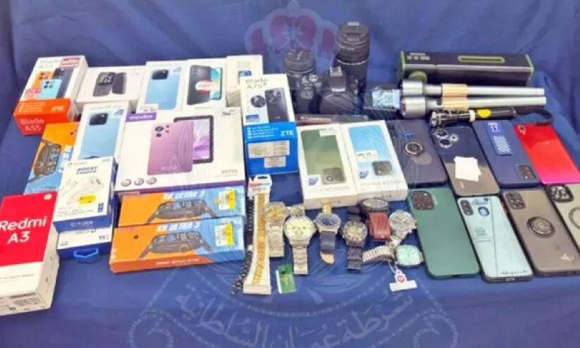 മോ​ഷ​ണം; ഇ​ന്ത്യ​ക്കാ​ര​നു​ൾ​പ്പെ​ടെ അ​ഞ്ചു​പേ​ർ അ​റ​സ്റ്റി​ൽ