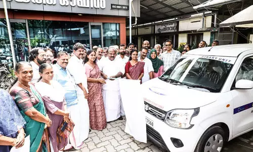 1962ൽ വിളിക്കൂ.. സഞ്ചരിക്കുന്ന മൃഗാശുപത്രി വീട്ടുപടിക്കലെത്തും