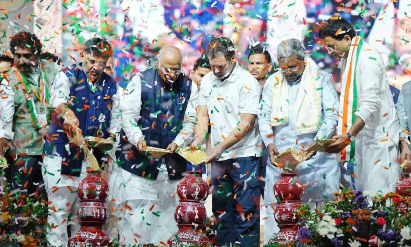 സിദ്ധരാമയ്യ സർക്കാർ മൂന്നാം വർഷത്തിലേക്ക് സിദ്ധരാമയ്യ സർക്കാർ മൂന്നാം വർഷത്തിലേക്ക്