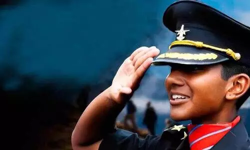 ക​ര​സേ​ന​യി​ൽ സൗ​ജ​ന്യ ബി.​ടെ​ക് പ​ഠ​ന​വും ല​ഫ്റ്റ​ന​ന്റ് ജോ​ലി​യും