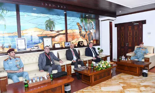 നോ​ള​ജ് വ​കു​പ്പ് പ്ര​തി​നി​ധി സം​ഘ​ത്തെ സ്വീ​ക​രി​ച്ച് റാ​ക് ആ​ഭ്യ​ന്ത​ര മ​ന്ത്രാ​ല​യം