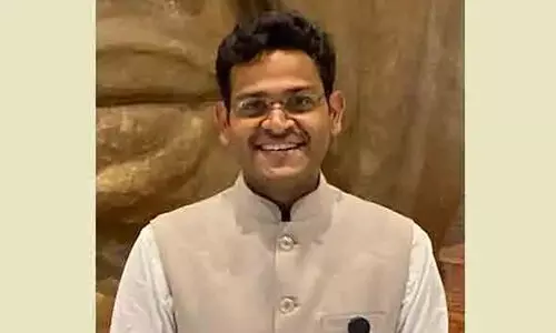 പൊ​തു​ജ​ന​ങ്ങ​ള്‍ക്ക് ഇനി നേ​രി​ട്ട് സം​വ​ദി​ക്കാം; സ​ബ് ക​ല​ക്ട​ർ വില്ലേജ്​ ഓഫിസിലെത്തും; നൂതന പദ്ധതിയുമായി ജില്ല ഭരണകൂടത്തിൻറെ  ‘ഒപ്പം സബ് കലക്ടർ’