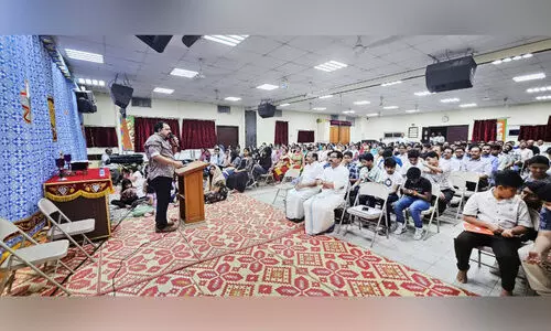 സെ​ന്റ് പീ​റ്റേ​ഴ്സ് ക്നാ​നാ​യ ഇ​ട​വ​ക ല​ഹ​രി വി​രു​ദ്ധ സെ​മി​നാ​ർ