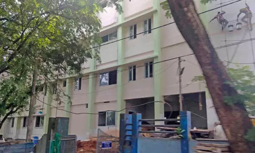 ബാലുശ്ശേരി താലൂക്ക് ആശുപത്രി പുതിയ കെട്ടിടം ജൂണിൽ പൂർത്തിയാകും ബാലുശ്ശേരി താലൂക്ക് ആശുപത്രി പുതിയ കെട്ടിടം ജൂണിൽ പൂർത്തിയാകും