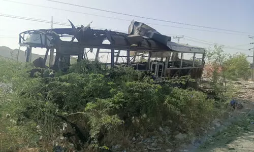 ബലൂചിസ്താനിൽ ചാവേർ ബോംബാക്രമണത്തിൽ നാല് കുട്ടികൾ കൊല്ലപ്പെട്ടു; നിരപരാധികളെ ആക്രമിച്ചത് കാടത്തമെന്ന് പാക് മന്ത്രി