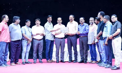 മാ​റ്റ് ബ​ഹ്‌​റൈ​ൻ ഈ​ദ് സം​ഗ​മം ര​ണ്ടാം പെ​രു​ന്നാ​ൾ ദി​നം