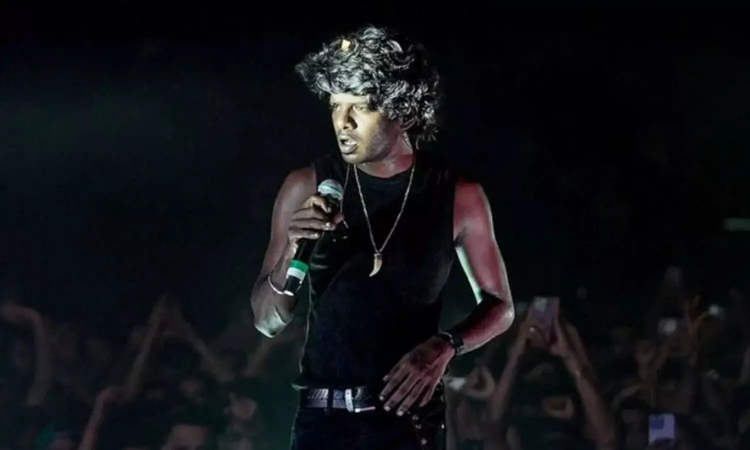 ജയിലിലടച്ചവർ ഇപ്പോൾ വേടനെ തോളേറ്റുന്നു -കോ​ൺ​ഗ്ര​സ്