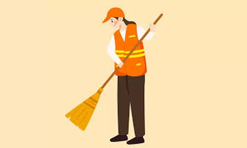 മഴയെത്തിയിട്ടും എങ്ങുമെത്താതെ ശുചീകരണം