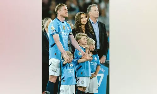 ഗുഡ്ബൈ കിങ് കെവ്; മാ​ഞ്ച​സ്റ്റ​ർ സി​റ്റി വി​ട്ട് ഇ​തി​ഹാ​സം കെ​വി​ൻ ഡി ​ബ്രു​യി​ൻ; നി​റ​ക​ണ്ണു​ക​ളോ​ടെ കോ​ച്ച് പെ​പ് ഗാ​ർ​ഡി​യോ​ള