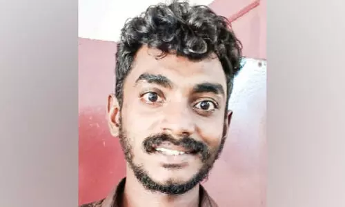 ബൈക്ക് തീവെച്ച് നശിപ്പിച്ച കേസിലെ പ്രതി പിടിയിൽ ബൈക്ക് തീവെച്ച് നശിപ്പിച്ച കേസിലെ പ്രതി പിടിയിൽ