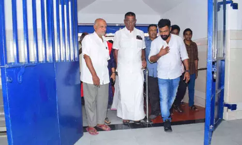 ഒടുവിൽ മഹാരാജാസ് ആശുപത്രിയിലെ ഒ.പി ബ്ലോക്ക് തുറന്നുകൊടുത്തു