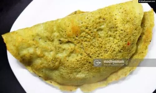 Crispy Cherupayar Dosa