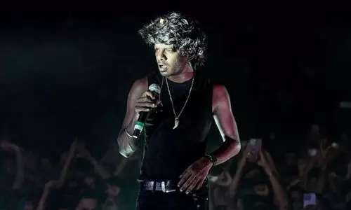 ജയിലിലടച്ചവർ ഇപ്പോൾ വേടനെ തോളേറ്റുന്നു -കോ​ൺ​ഗ്ര​സ്