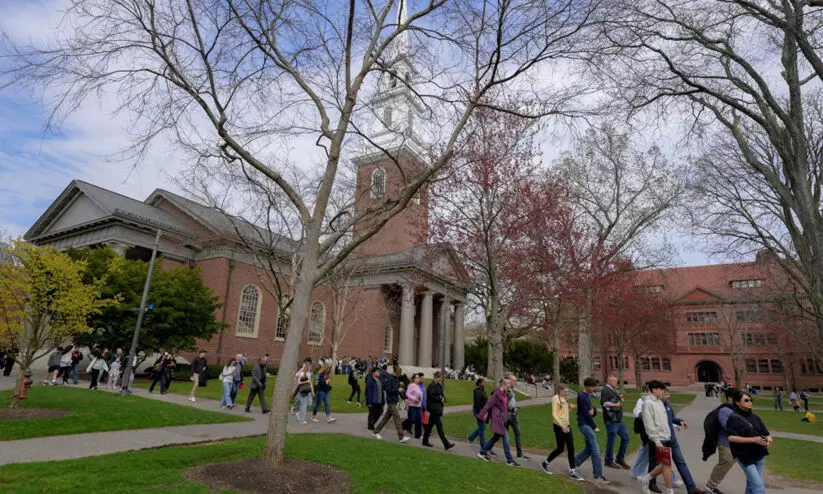 ഹാർവാഡ് സർവകലാശാലയിൽ വിദേശ വിദ്യാർഥികളെ വിലക്കി ട്രംപ്; നടപടി തടഞ്ഞ് ഫെഡറൽ കോടതി