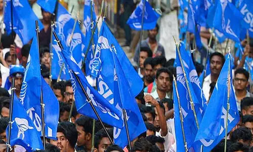 നാല് വർഷ ബിരുദം; ഫീസ് നിരക്കുകൾ കുത്തനെ കൂട്ടി കേരള സർവകലാശാല; പ്രതിഷേധവുമായി കെ.എസ്.യു