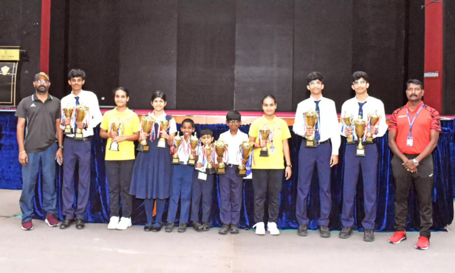 പ്ലാ​റ്റി​നം ജൂ​ബി​ലി ബാ​ഡ്മി​ന്റ​ൺ ടൂ​ർ​ണ​മെ​ന്റി​ൽ ഇ​ന്ത്യ​ൻ സ്‌​കൂ​ളി​ന് തി​ള​ക്ക​മാ​ർ​ന്ന നേ​ട്ടം