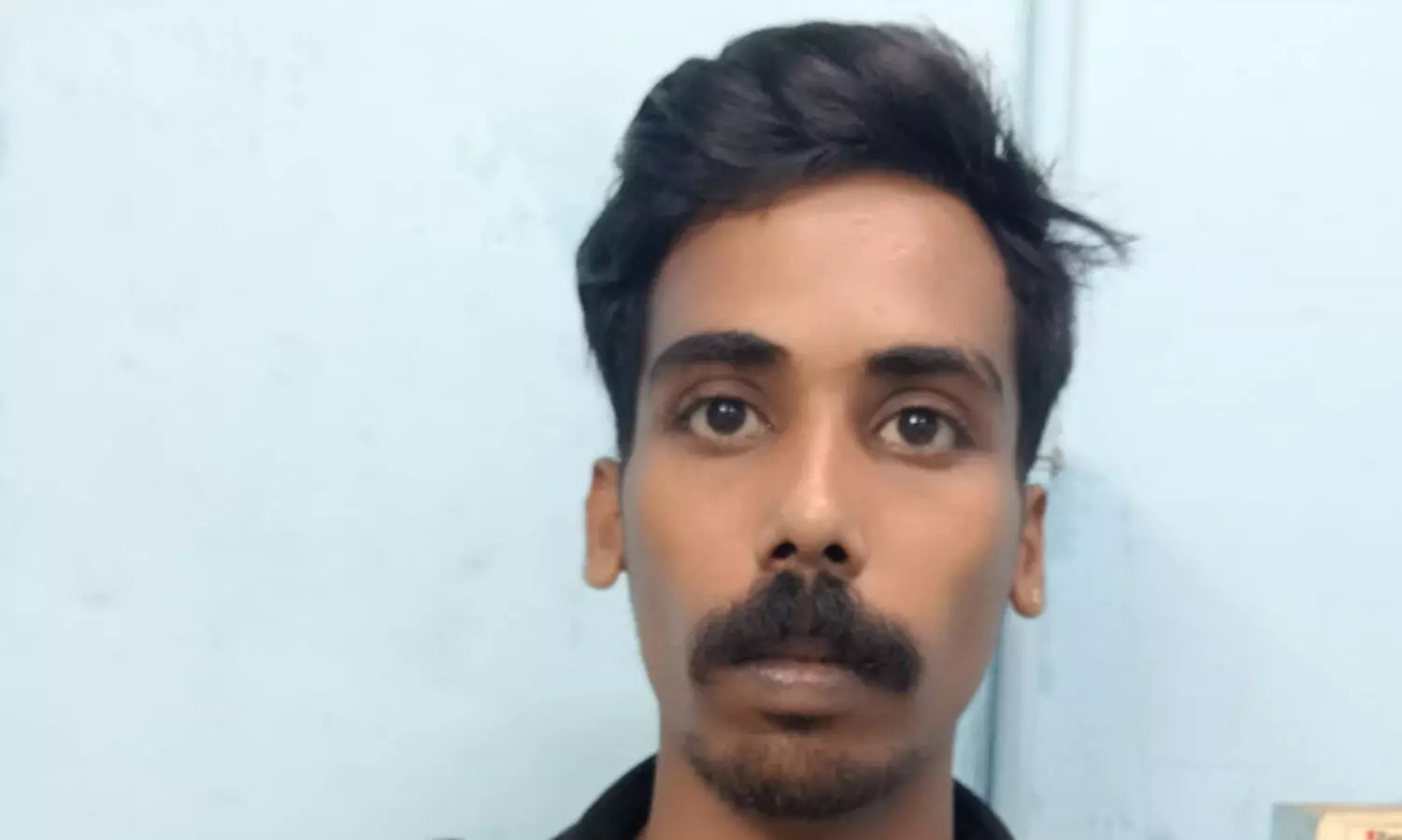 പ്രായപൂർത്തിയാകാത്ത പെൺകുട്ടിക്കു നേരെ ലൈംഗികാതിക്രമം; ഒളിവിൽ പോയ പ്രതി പിടിയിൽ