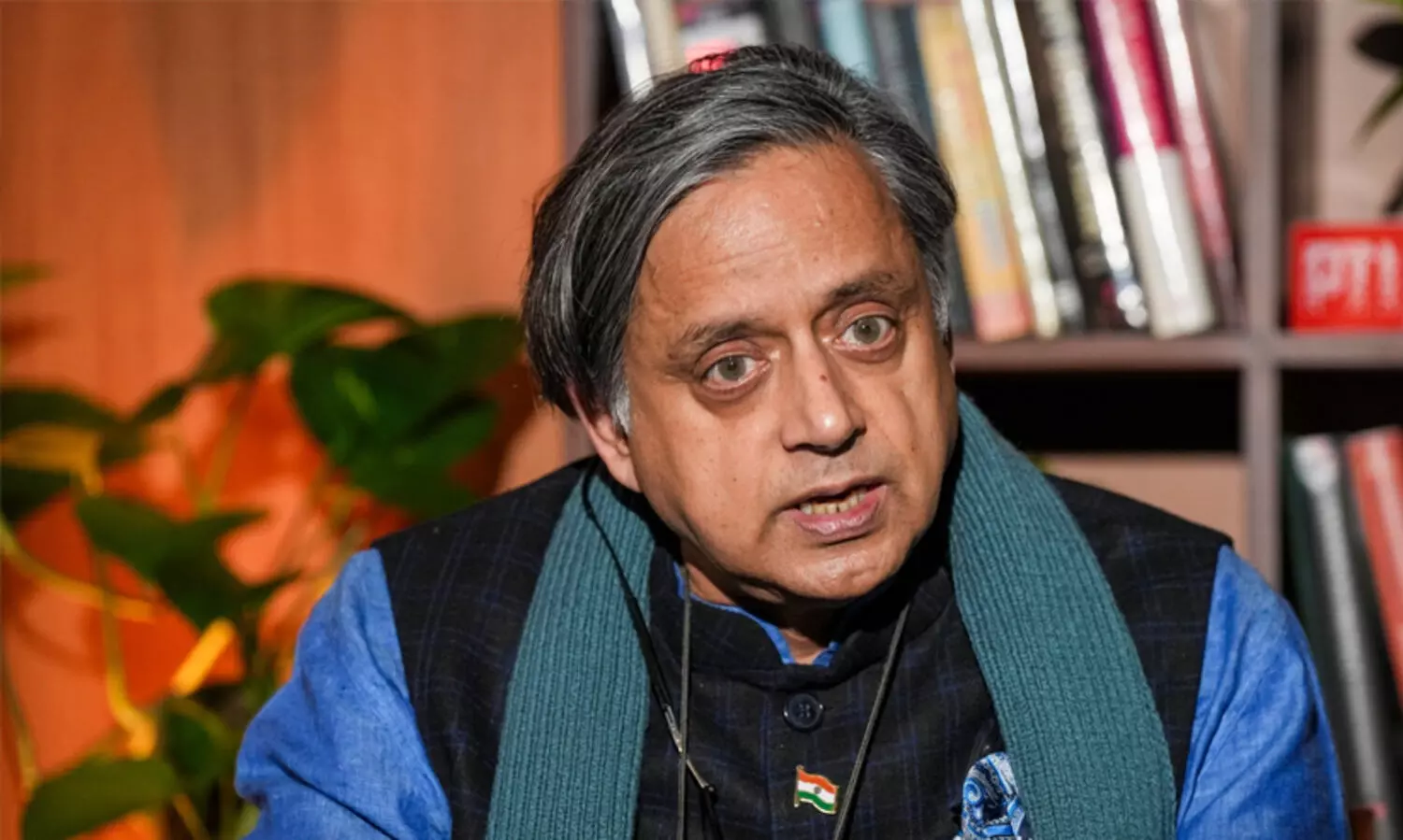 ഭീകരതകൊണ്ട് ഇന്ത്യയെ തകർക്കാനാകില്ല -തരൂർ