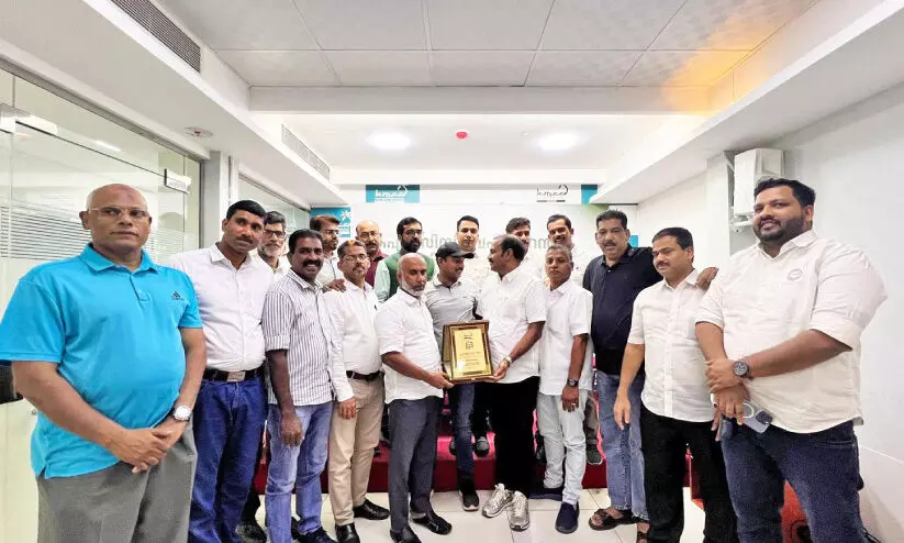 മുസ്ലിം ലീഗ് പുറമേരി പഞ്ചായത്ത് പ്രസിഡന്റ് മുഹമ്മദ് സാലിക്ക് സ്വീകരണം നൽകി മുസ്ലിം ലീഗ് പുറമേരി പഞ്ചായത്ത് പ്രസിഡന്റ് മുഹമ്മദ് സാലിക്ക് സ്വീകരണം നൽകി