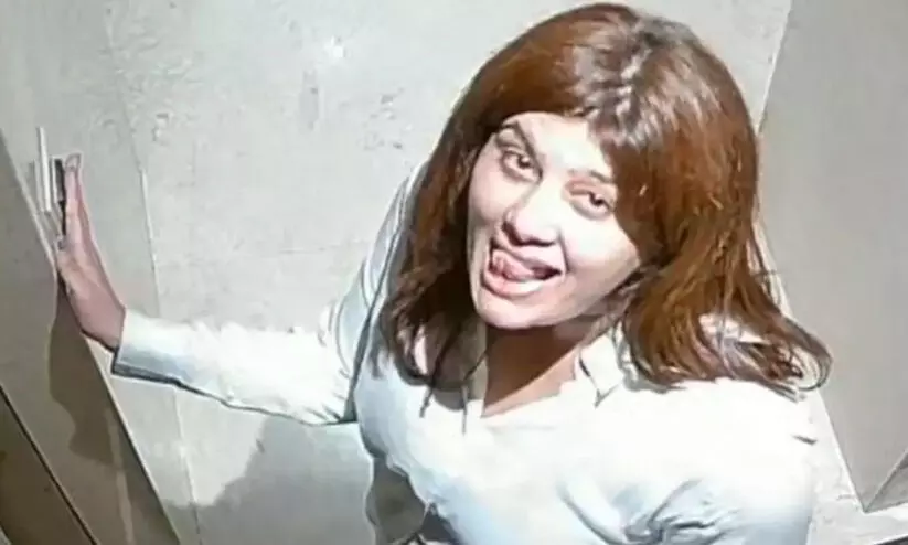 സൽമാൻ ഖാന്റെ വീട്ടിൽ നുഴഞ്ഞു കയറാൻ ശ്രമിച്ച യുവതിക്ക് ക്രിമിനൽ പശ്ചാത്തലമെന്ന് പൊലീസ്