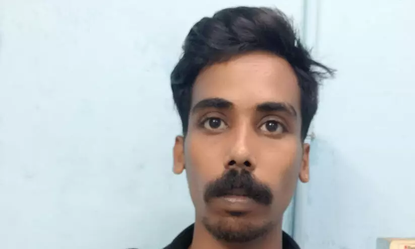 പ്രായപൂർത്തിയാകാത്ത പെൺകുട്ടിക്കു നേരെ ലൈംഗികാതിക്രമം; ഒളിവിൽ പോയ പ്രതി പിടിയിൽ