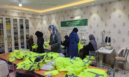 സി​റി​യ​ൻ വ​നി​ത അ​ഭ​യാ​ർ​ഥിക​ൾ​ക്ക് സ്വ​യം പ​ര്യാ​പ​്ത​തക്ക് ഐ.​ഐ.​സി.​ഒ പ​രി​ശീ​ല​നം