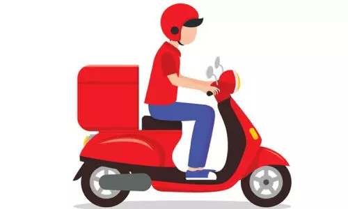 ജൂ​ൺ ഒ​ന്നു മു​ത​ൽ ഡെ​ലി​വ​റി ബൈ​ക്കു​ക​ൾ​ക്ക് പ​ക​ൽ നി​യ​ന്ത്ര​ണം