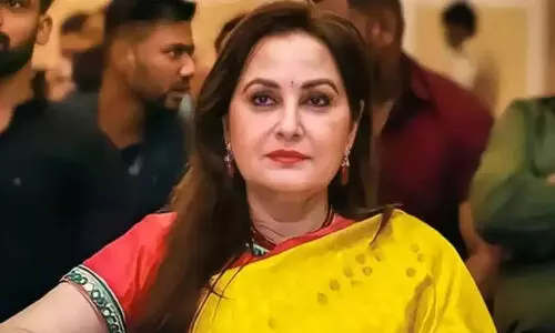 ഒരുകാലത്ത് ഇന്ത്യയിലെ ഏറ്റവും പ്രതിഫലം വാങ്ങിയിരുന്ന നടി, 150ലധികം സിനിമകൾ; ലോകം സ്ക്രീനിലെ സൂപ്പർസ്റ്റാറിനെ മാത്രമാണ് കണ്ടത്, പക്ഷെ...