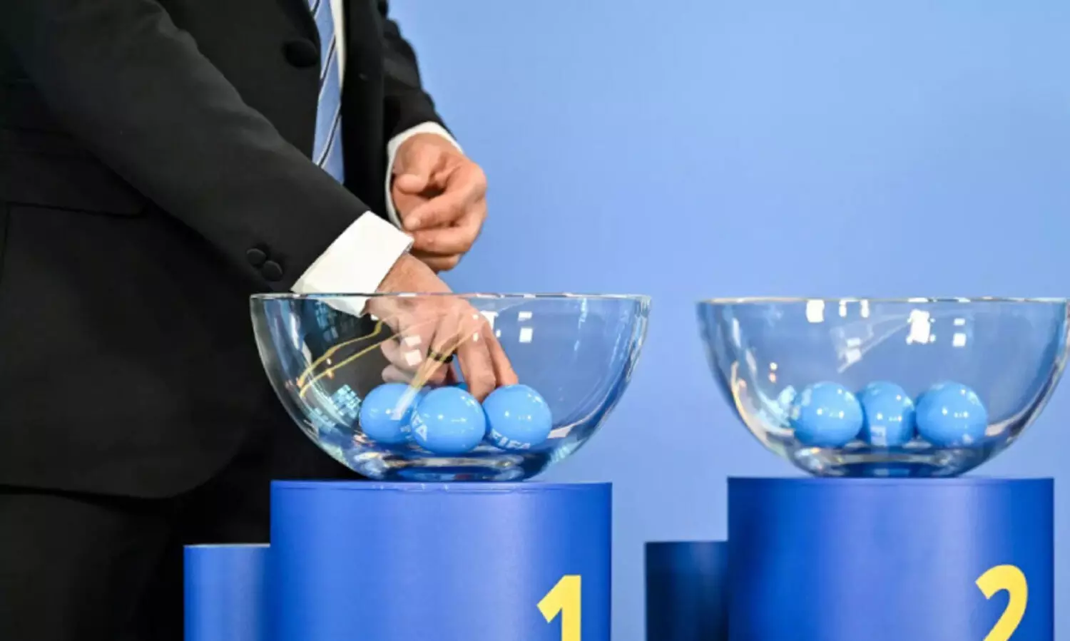 ഇന്നറിയാം കളിയുടെ ചിത്രം; ഫി​ഫ അ​ണ്ട​ർ 17, ഫി​ഫ അ​റ​ബ് ക​പ്പ് ഗ്രൂ​പ് റൗ​ണ്ട് ന​റു​ക്കെ​ടു​പ്പ് ഇ​ന്ന്