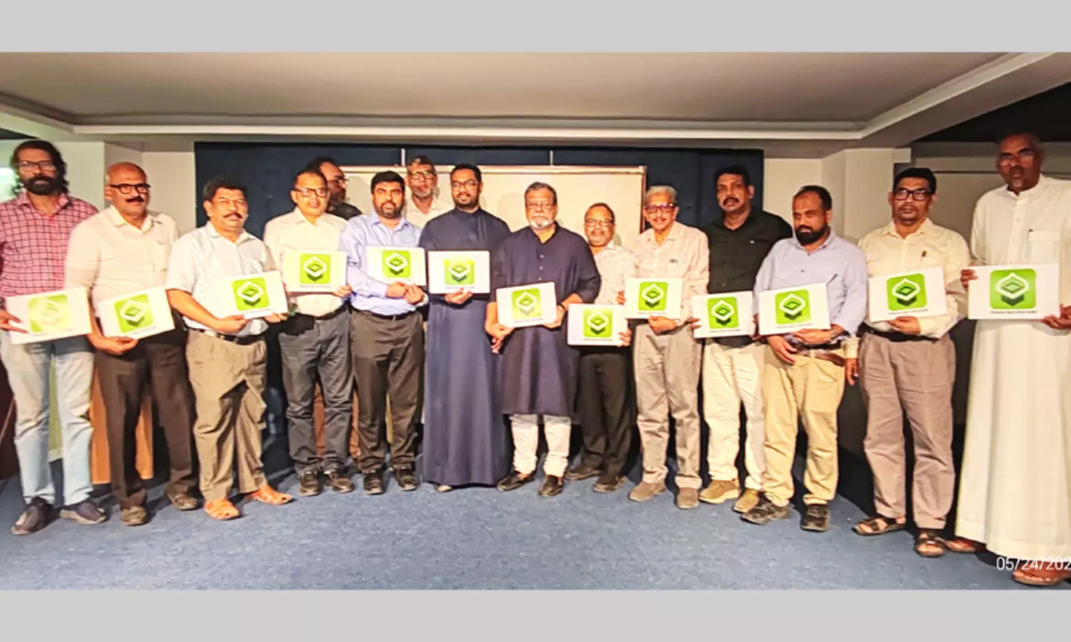 ഹജ്ജ് തീർഥാടകർക്കും സന്നദ്ധപ്രവർത്തകർക്കും വഴികാട്ടിയായി തനിമ മൊബൈൽ ആപ്പ് പുറത്തിറക്കി