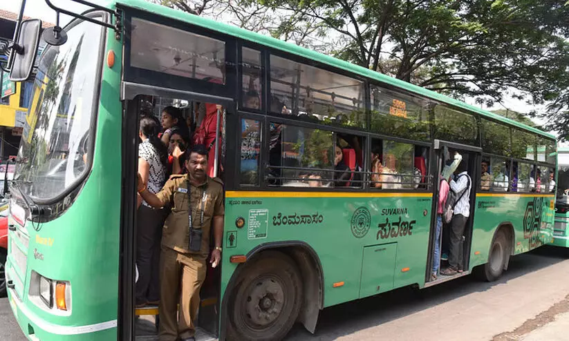 ബി.​എം.​ടി.​സി ബ​സ് പാ​സി​ന് വി​ദ്യാ​ർ​ഥി​ക​ൾ​ക്ക് അ​പേ​ക്ഷി​ക്കാം