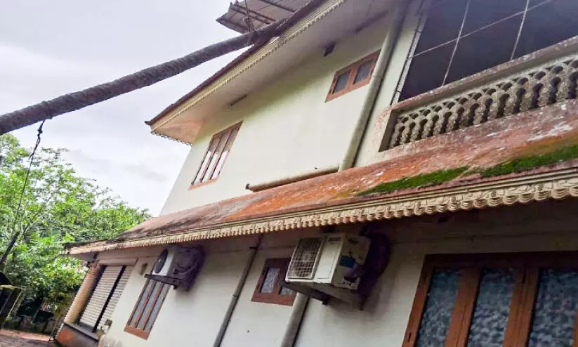 മഴ കനത്തു; ജില്ലയിൽ വ്യാപക നാശം; ഏഴ് വീടുകൾ തകർന്നു മഴ കനത്തു; ജില്ലയിൽ വ്യാപക നാശം; ഏഴ് വീടുകൾ തകർന്നു