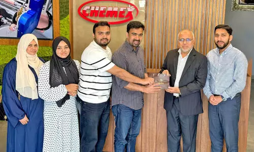 ക​മോ​ൺ കേ​ര​ള; കെ​മ​ക്സ്​ റാ​ഫ​ൽ​ഡ്രോ വി​ജ​യി​ക​ളെ പ്ര​ഖ്യാ​പി​ച്ചു