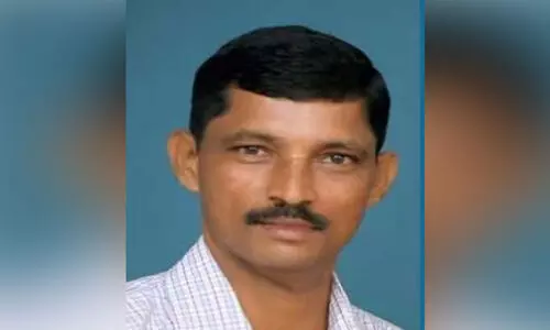 ബൈ​ക്ക് മ​റി​ഞ്ഞ് ഒ​രു മ​ര​ണം