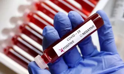 വീണ്ടും കോവിഡ് പടരുന്നു: സംസ്ഥാനത്ത് 430 സജീവ കേസുകൾ, ആശങ്കപ്പെടേണ്ടതില്ലെന്ന് ആരോഗ്യവകുപ്പ്