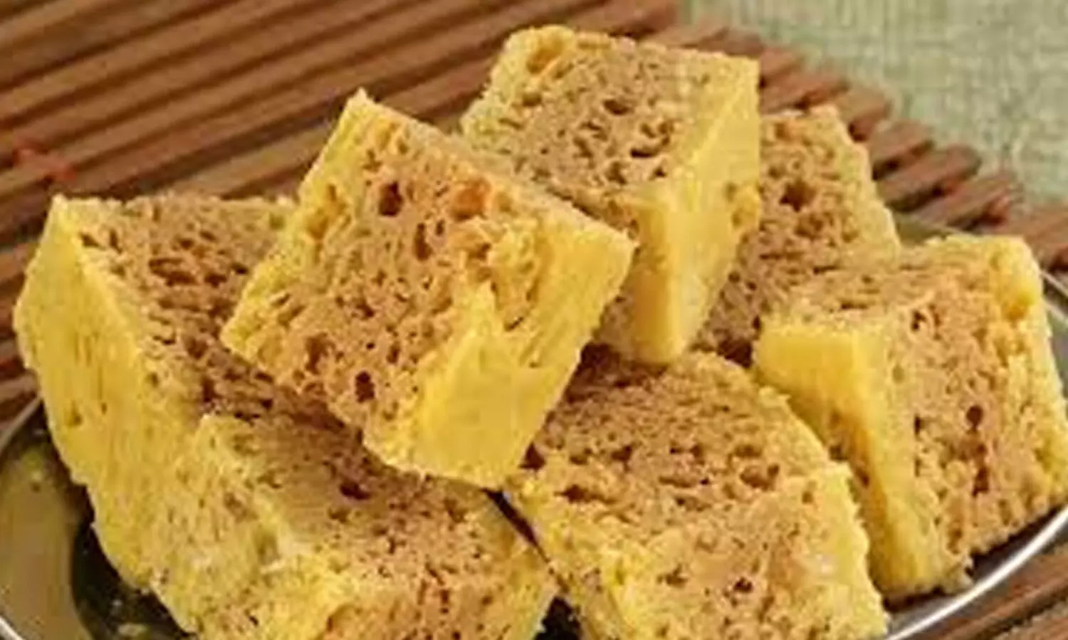 മൈസൂർ പാക്ക് പാരമ്പര്യത്തിൻ്റെ ഭാഗം; പേര് മാറ്റാൻ ആർക്കും കഴിയില്ലെന്ന് കൊട്ടാരത്തിലെ പാചക കുടുംബാംഗം