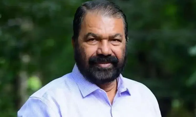 പെരുന്നാൾ അവധി: രാഷ്ട്രീയ മുതലെടുപ്പിന് ശ്രമം നടക്കുന്നുവെന്ന് മന്ത്രി വി. ശിവൻകുട്ടി പെരുന്നാൾ അവധി: രാഷ്ട്രീയ മുതലെടുപ്പിന് ശ്രമം നടക്കുന്നുവെന്ന് മന്ത്രി വി. ശിവൻകുട്ടി