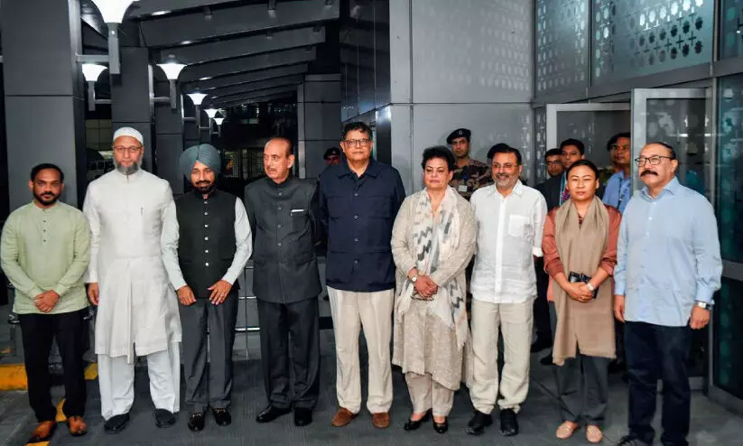 ഓപറേഷൻ സിന്ദൂർ വിശദീകരണം: ഇന്ത്യൻ സംഘത്തിന്റെ സന്ദർശനം ഇന്നും നാളെയും ഓപറേഷൻ സിന്ദൂർ വിശദീകരണം: ഇന്ത്യൻ സംഘത്തിന്റെ സന്ദർശനം ഇന്നും നാളെയും