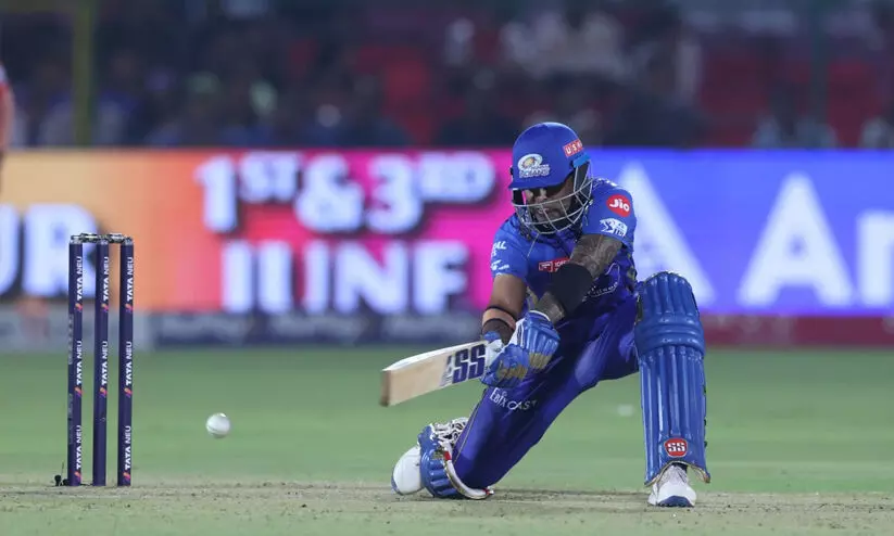 സൂര്യകുമാറിന് അർധസെഞ്ച്വറി; മുംബൈക്കെതിരെ പഞ്ചാബിന് 185 റൺസ് വിജയലക്ഷ്യം സൂര്യകുമാറിന് അർധസെഞ്ച്വറി; മുംബൈക്കെതിരെ പഞ്ചാബിന് 185 റൺസ് വിജയലക്ഷ്യം