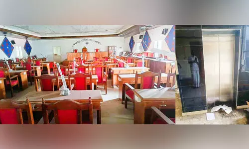 കായംകുളം നഗരസഭ; അഴിമതി സ്മാരകമായി കൗൺസിൽ ഹാളും ലിഫ്റ്റും കായംകുളം നഗരസഭ; അഴിമതി സ്മാരകമായി കൗൺസിൽ ഹാളും ലിഫ്റ്റും