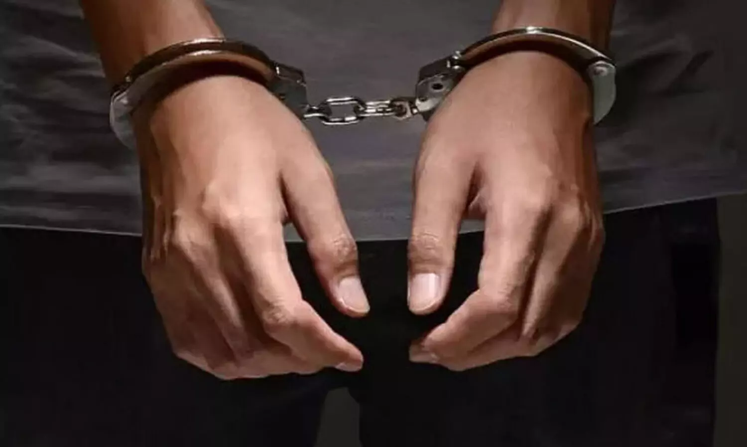 ജാ​തി അ​ധി​ക്ഷേ​പം, മ​ർ​ദ​നം; മാ​ധ്യ​മ​​പ്ര​വ​ർ​ത്ത​ക​ൻ അ​റ​സ്റ്റി​ൽ