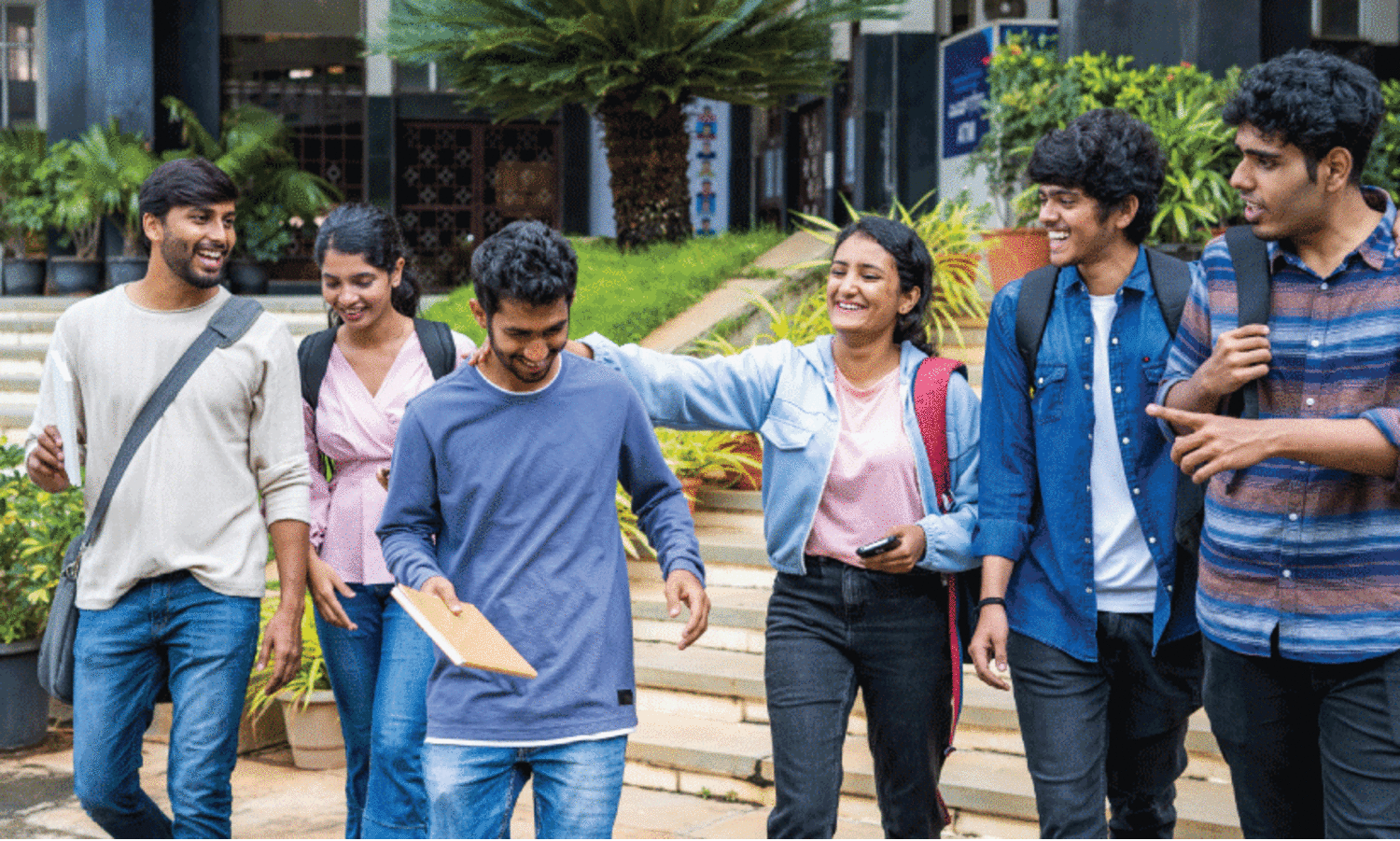 ‘ഗുണനിലവാരമുള്ള ഉന്നത വിദ്യാഭ‍്യാസത്തിന് പുറത്ത് പോകണമെന്നില്ല’ -അക്കാദമിക മികവോടുകൂടിയ കേരളത്തിലെ സ്ഥാപനങ്ങള്‍ പരിചയപ്പെടാം