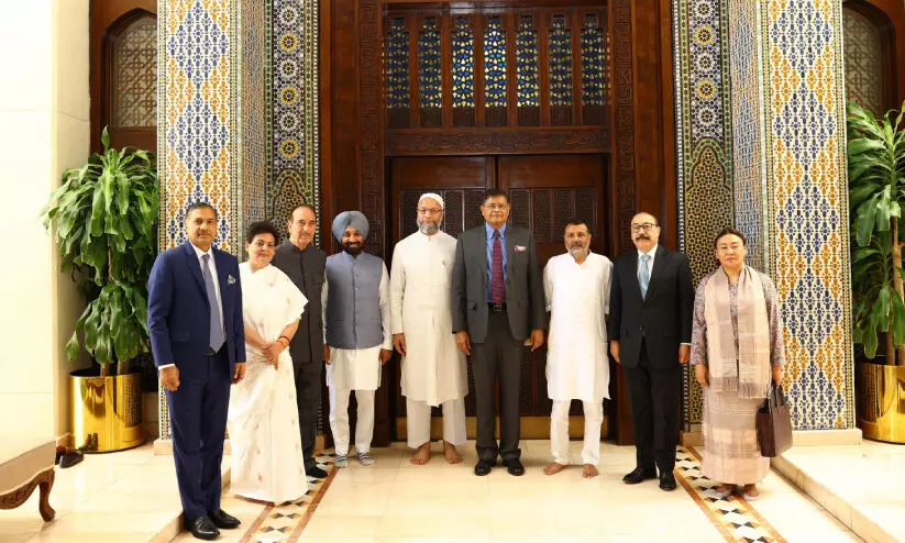 ഓ​പ​റേ​ഷ​ൻ സി​ന്ദൂ​ർ; നി​ല​പാ​ട് വ്യ​ക്ത​മാ​ക്കി   ഇ​ന്ത്യ​ൻ പ്ര​തി​നി​ധി സം​ഘം