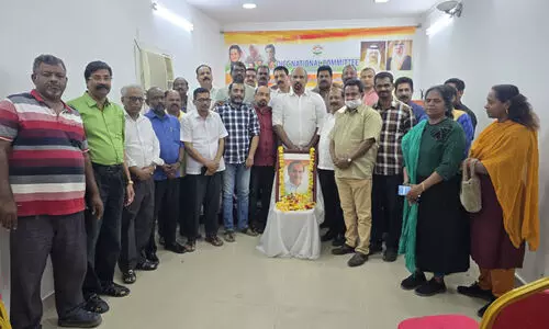 രാ​ജീ​വ്‌ ഗാ​ന്ധി 34ാമ​ത് ര​ക്ത​സാ​ക്ഷി​ത്വ ദി​നം അ​നു​സ്മ​രി​ച്ചു