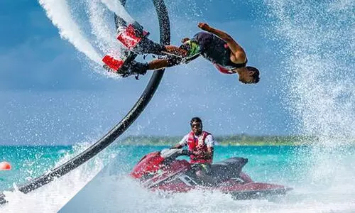 വെ​ള്ള​ത്തി​ൽ ആ​ഘോ​ഷി​ക്കാ​ൻ വാ​ട്ട​ർ സ്​​പോ​ർ​ട്സ് ഫെ​സ്റ്റ്