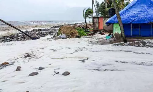 കടപ്പുറം പഞ്ചായത്തിൽ കടലേറ്റം രൂക്ഷം