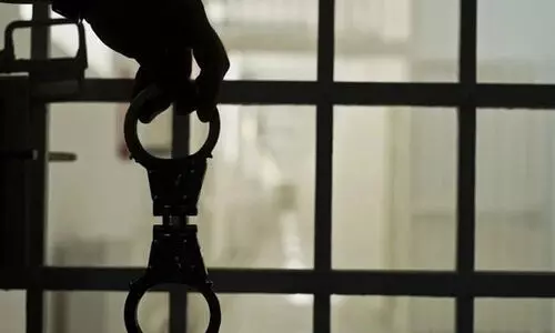 യു.പിയിൽ വ്യാജ ഡോക്ടർമാർ ഓപ്പറേഷൻ നടത്തിയ കുട്ടി മരിച്ചു; രണ്ട് പേർ അറസ്റ്റിൽ