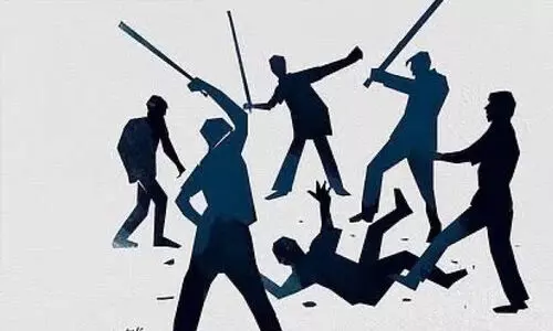 അട്ടപ്പാടിയിൽ യുവാവിനെ വിവസ്ത്രനാക്കി മർദിച്ചു; കേസെടുക്കാതെ പൊലീസ്