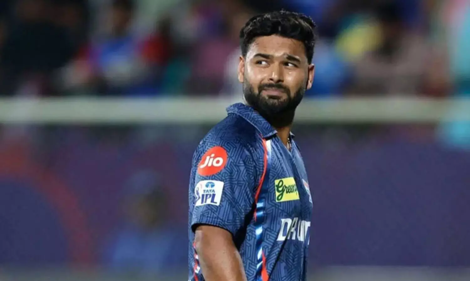 സെഞ്ച്വറിയുമായി തകർത്താടിയ പന്തിന് ‘പണി’ കൊടുത്ത് ബി.സി.സി.ഐ! സഹതാരങ്ങൾക്കും കിട്ടി...